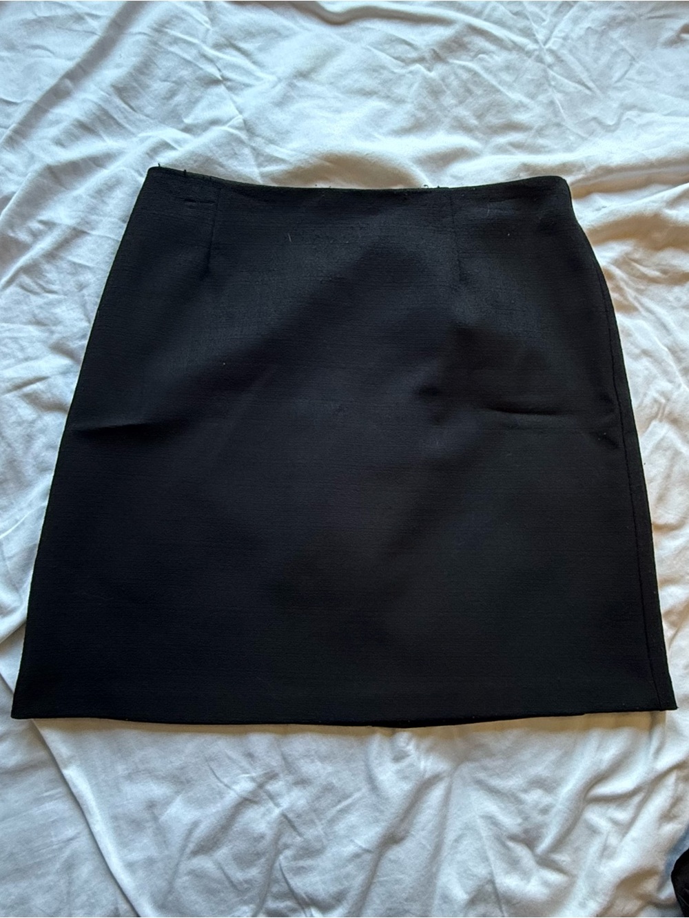 Vintage 90s Black Textured Crepe A-Line Mini Skirt - Size M (30" Waist)